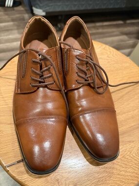Just USA Tan Leather Cap-Toe Oxfords